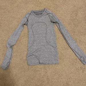 Lululemon Swiftly Tech Long Sleeve Crew